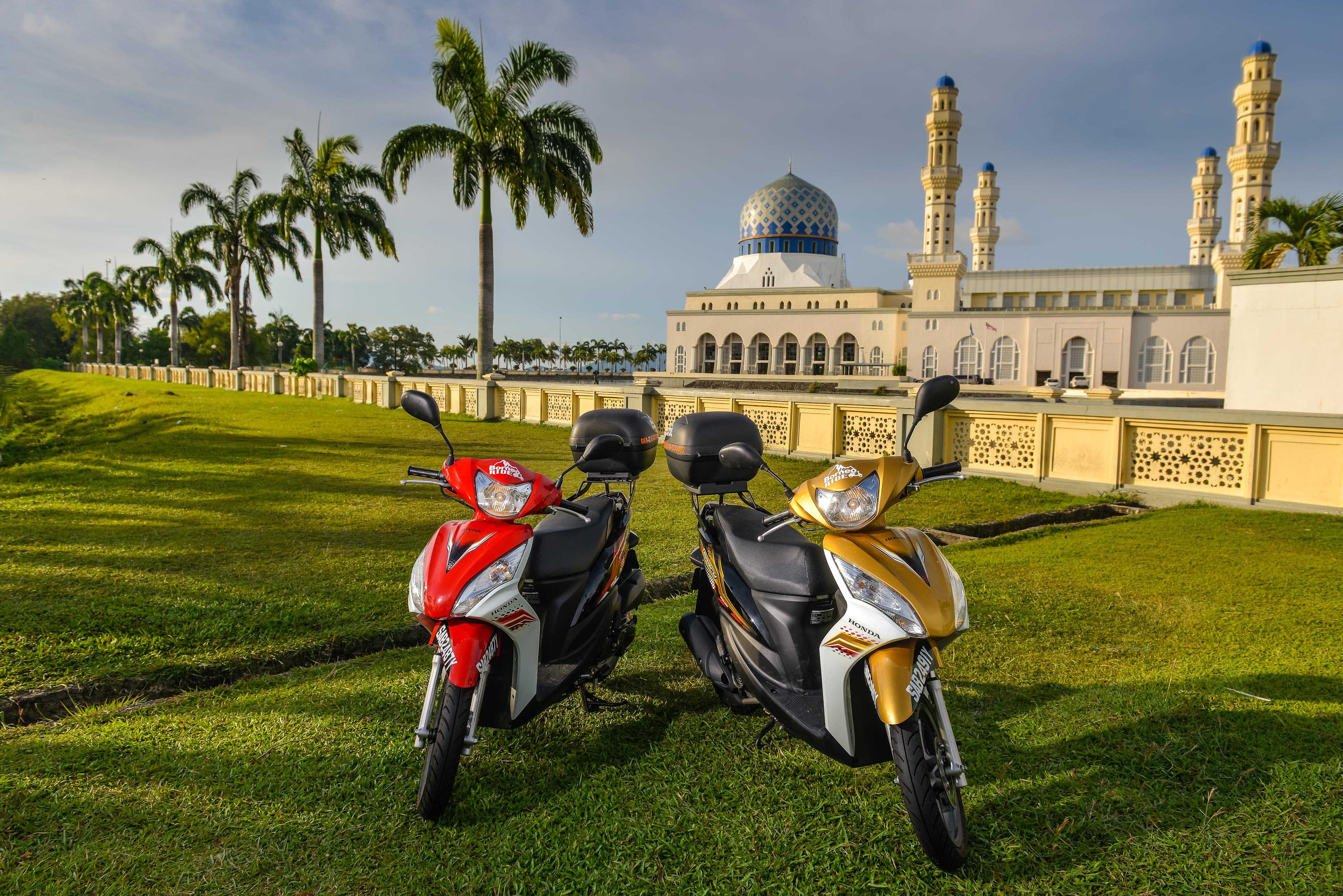 Borneoride motorbike at Sabah State Mosque, Kota Kinabalu